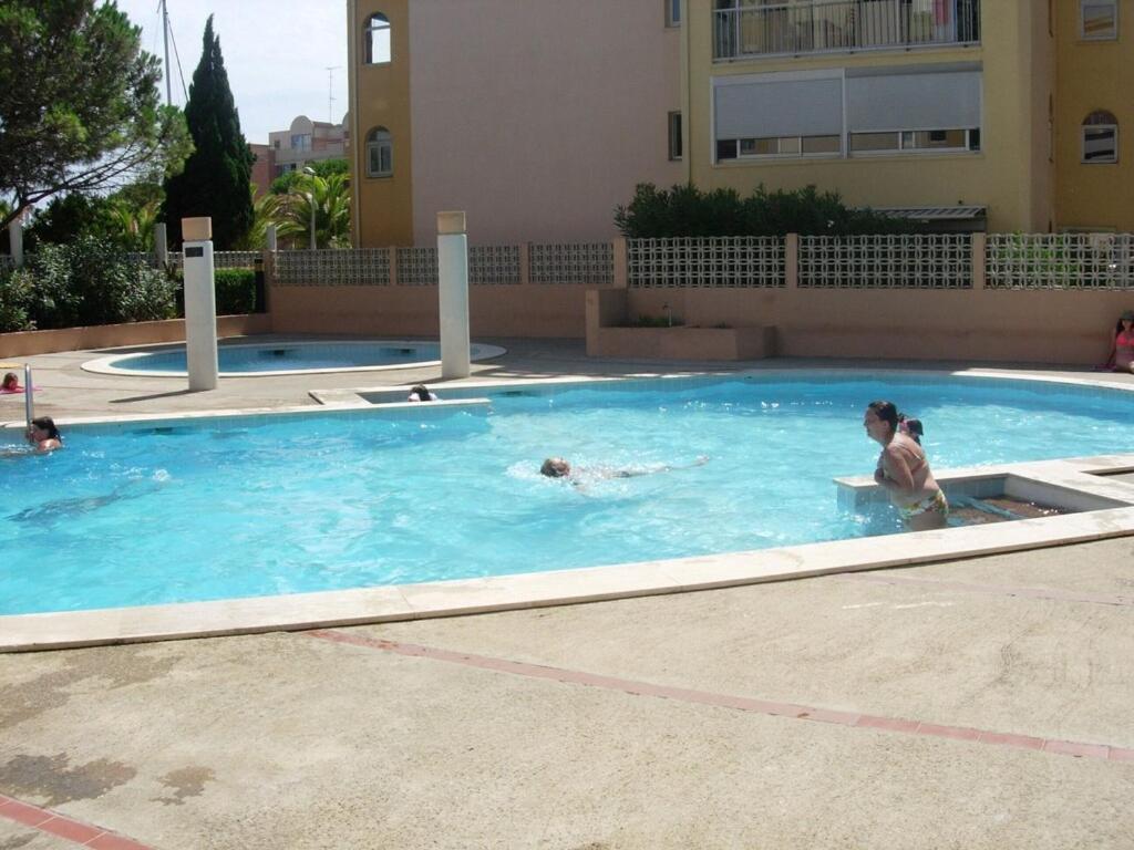 Gruissan Appartement Calme, Vue Sur Port De Plaisance -Clim, Empl.Parking Luaran gambar