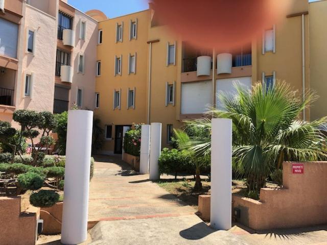 Gruissan Appartement Calme, Vue Sur Port De Plaisance -Clim, Empl.Parking Luaran gambar