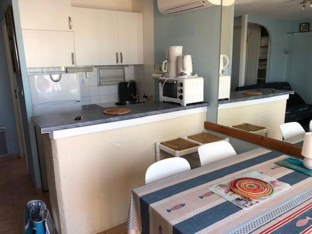 Gruissan Appartement Calme, Vue Sur Port De Plaisance -Clim, Empl.Parking Luaran gambar
