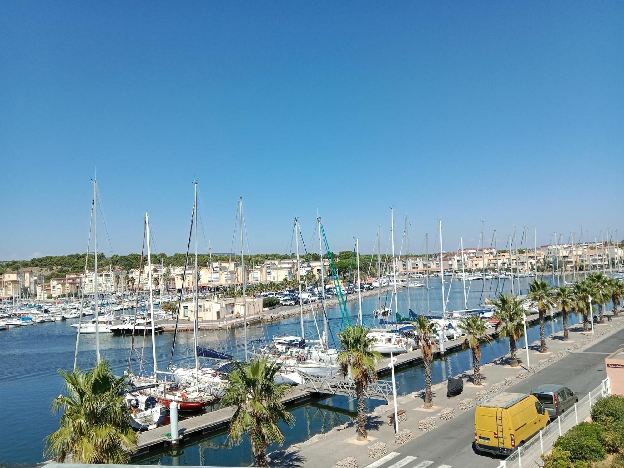 Gruissan Appartement Calme, Vue Sur Port De Plaisance -Clim, Empl.Parking Luaran gambar